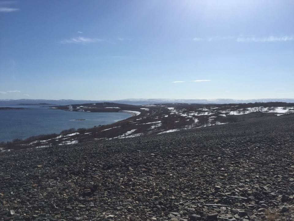 Coastline alongside E09