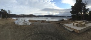 Skoganvarre campsite - frozen lake thawing