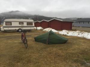 Tent set up in Skoganvarre
