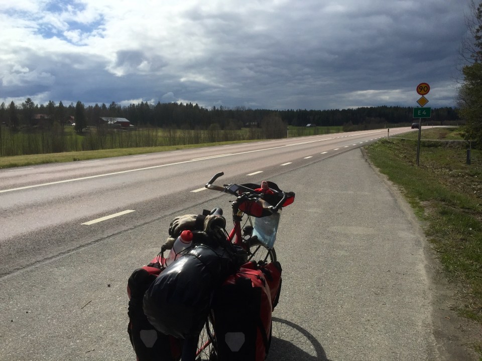 E04 redeeming itself slightly - fields appearing