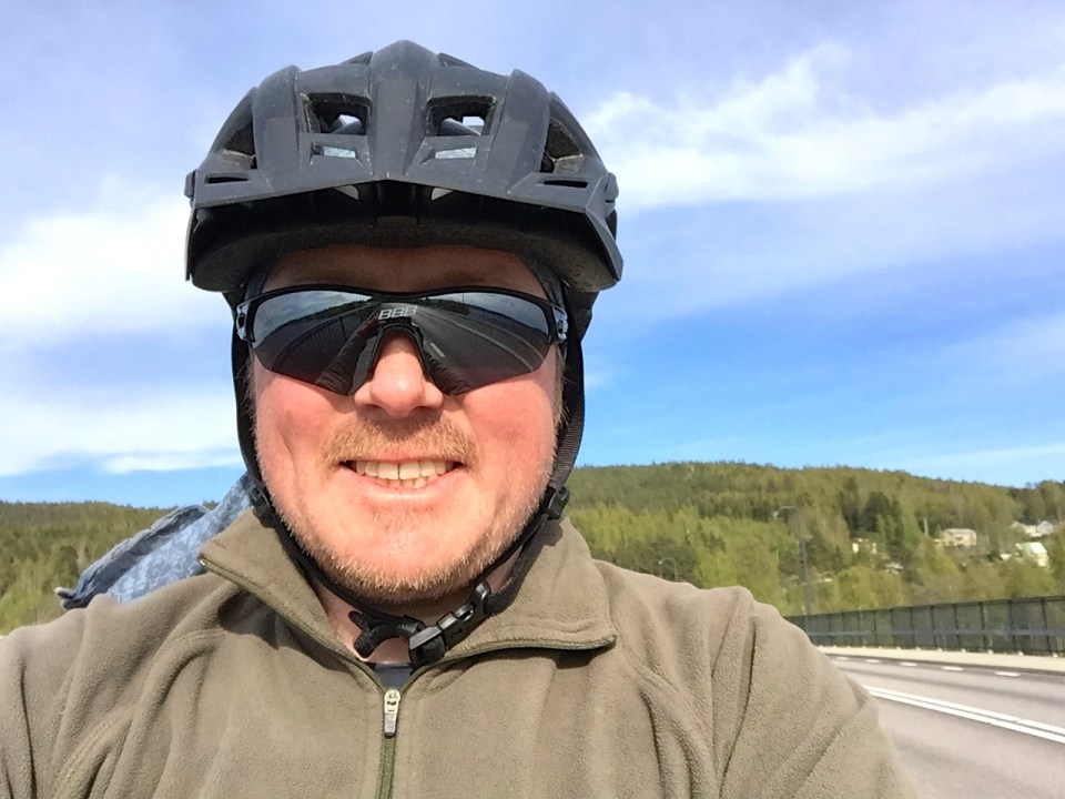 Made it over both bridges, phew, and first day I haven't had to wear a coat!