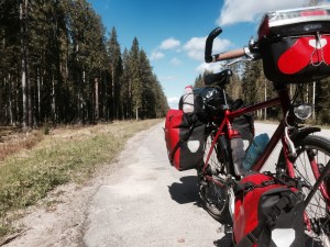 Cake break, quiet roads