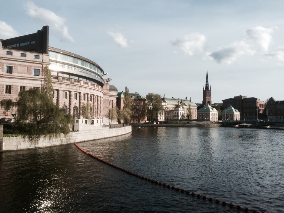Boon across the canal