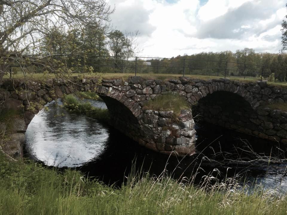 I liked this bridge, marvellous masonry