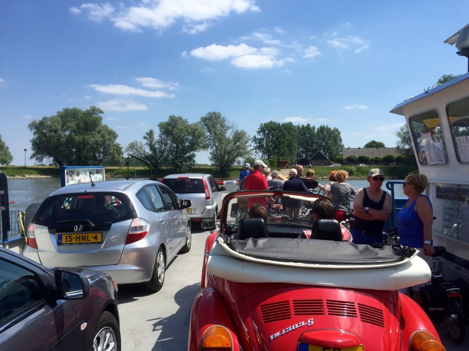 Small €1 car ferry over to Bronkhorst