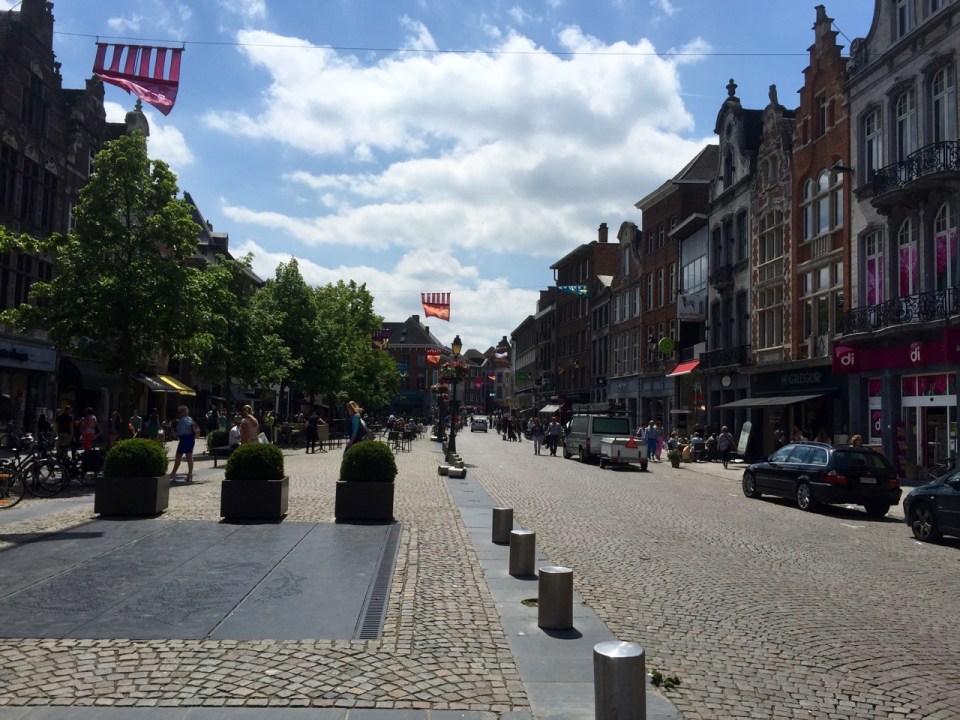 Mechelen central street