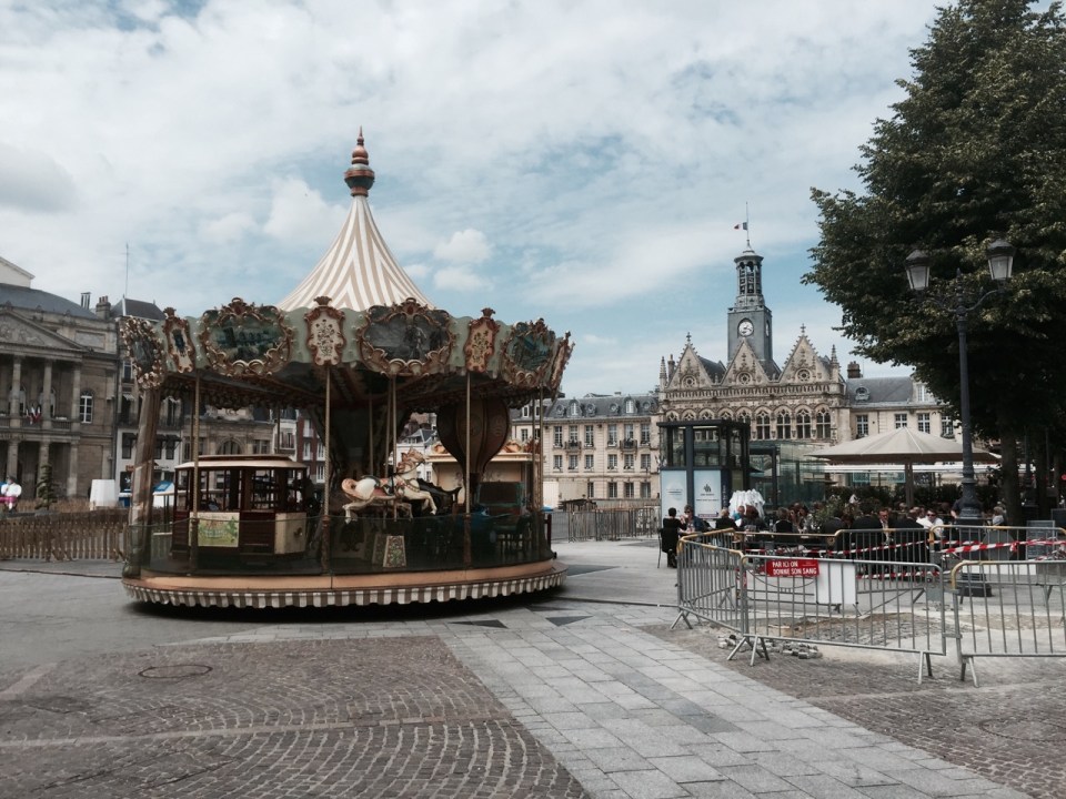 St. Quentin - merry-go-round