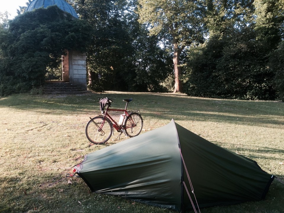 Camping spot in Vic-sur-Aisne