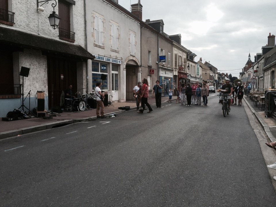 Chateauneuf-sur-Loire - streets closed for music festival