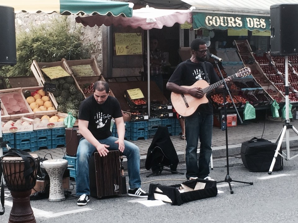 Sadyra - band in action