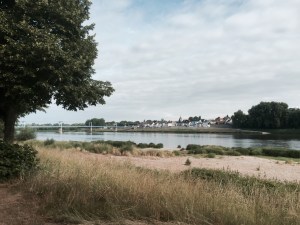Leaving Chateauneuf-sur-Loire