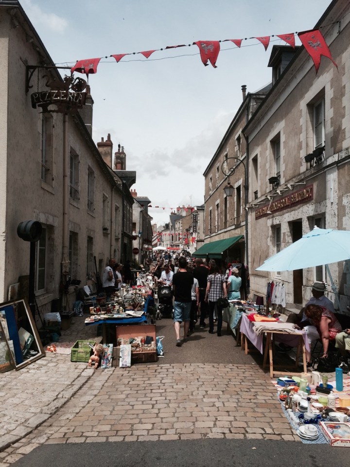Beaugency Sunday market
