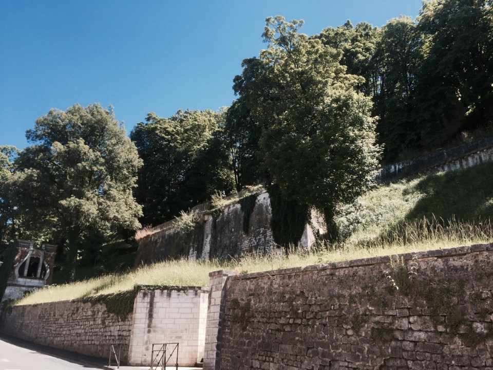 Angouleme ramparts - descent