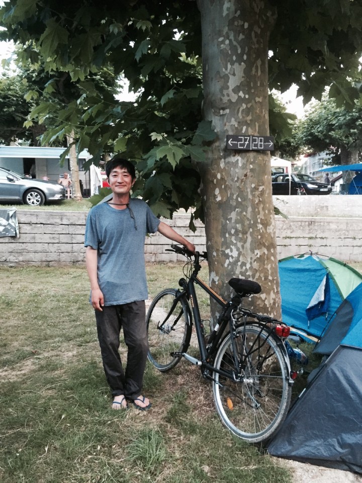 St-Jean-Pied-de-Port - River with bike!