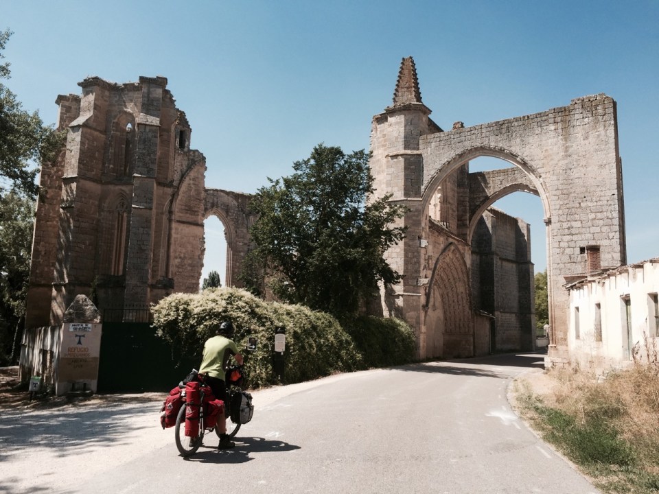 Old convent near Hontanos