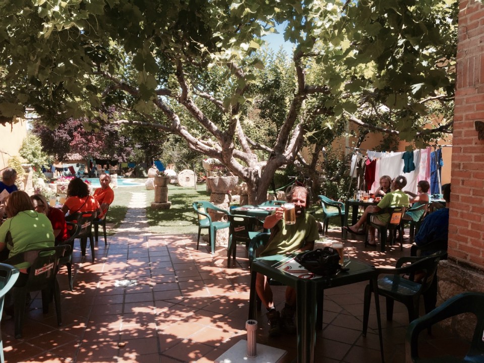 Aubergue in Boadilla del Camino