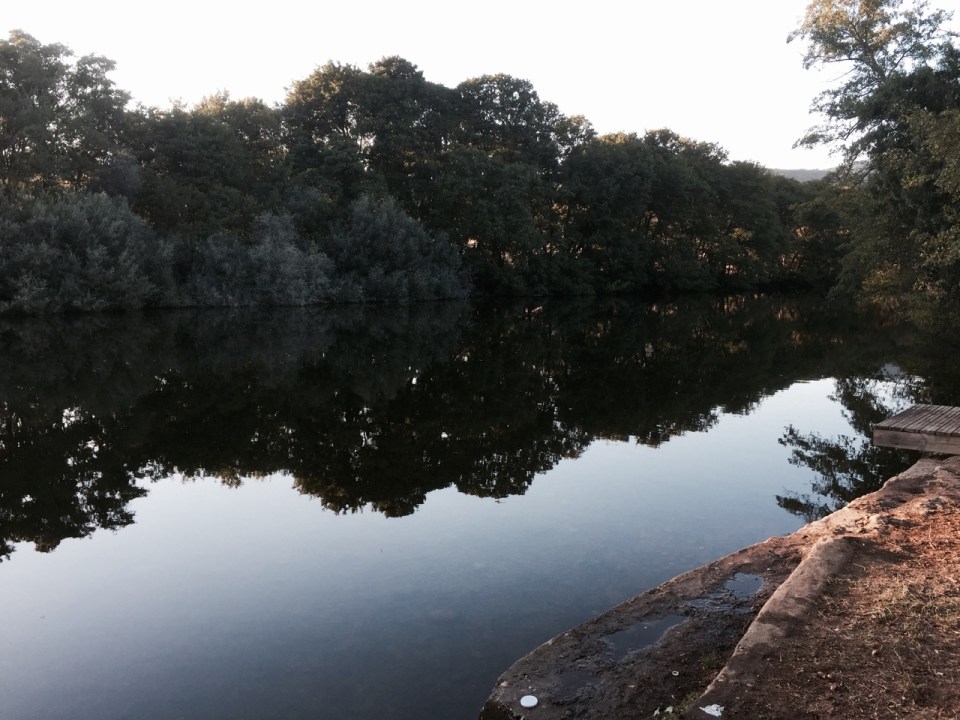 La Chopera - walk by the river 2