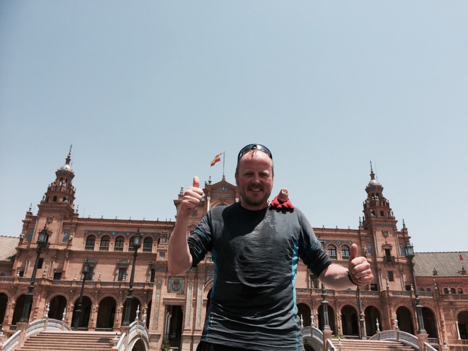 Plaza De Espana - me and Lobster also enjoyed a refreshing fountain experience