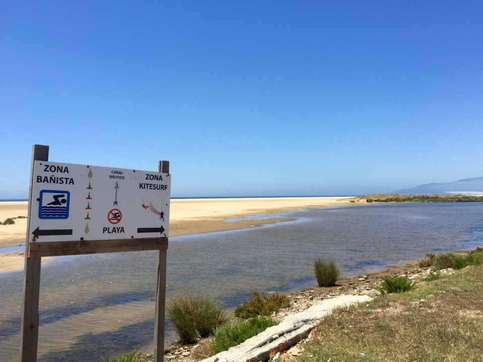 Not much to be seen in the way of kite surfing today, Tarifa