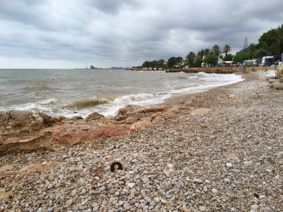 Beach Alfacs, St Carles de la Rapita - time for a swim