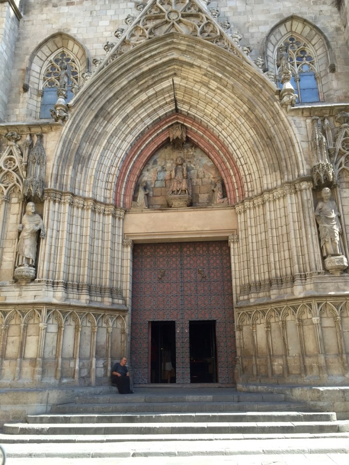 Church doors, Barcelona
