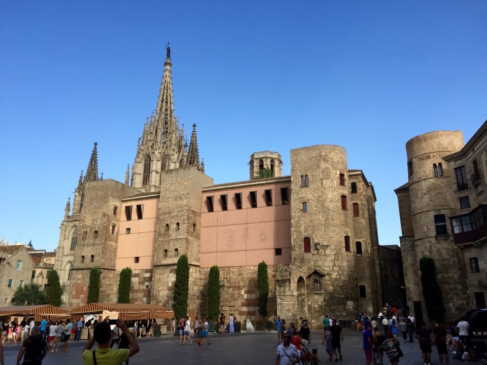 Placa near Cathedral