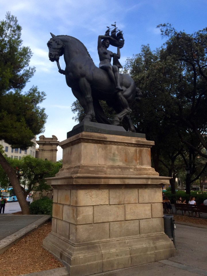 Not sure what this statue was all about, Placa de Catalunya