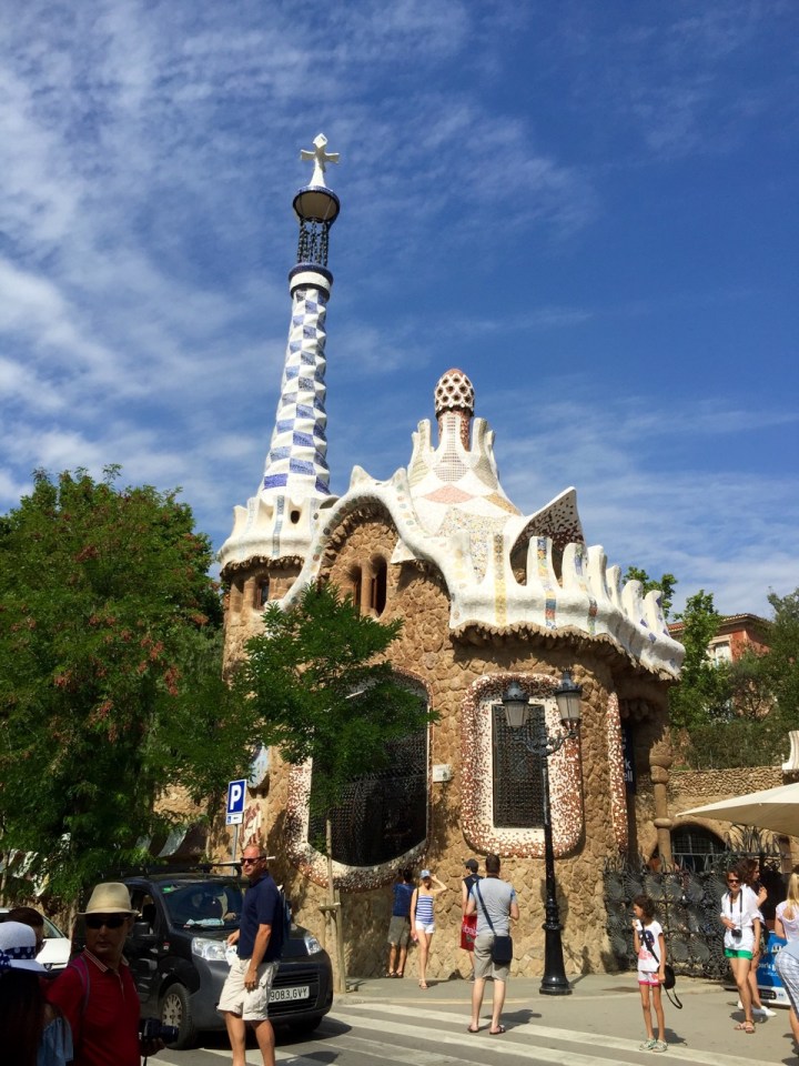 Parc Guell entrance - looks like a fairy tale cottage (and blobby)