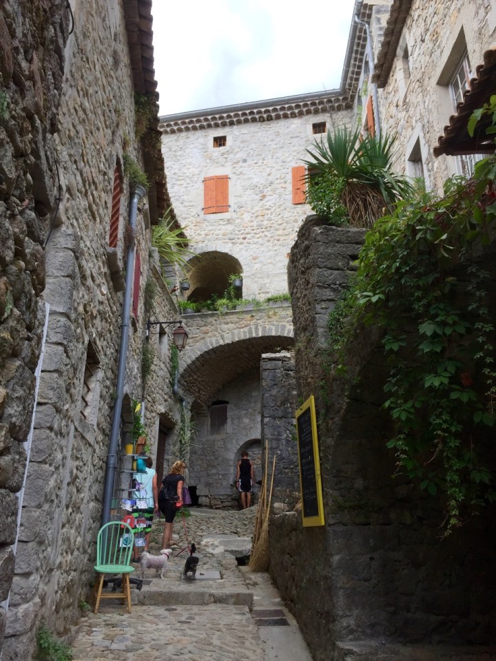 Labeaume - pretty alleyways