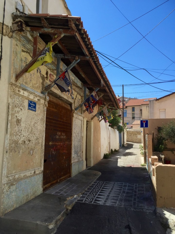 Old bar near COM now shut