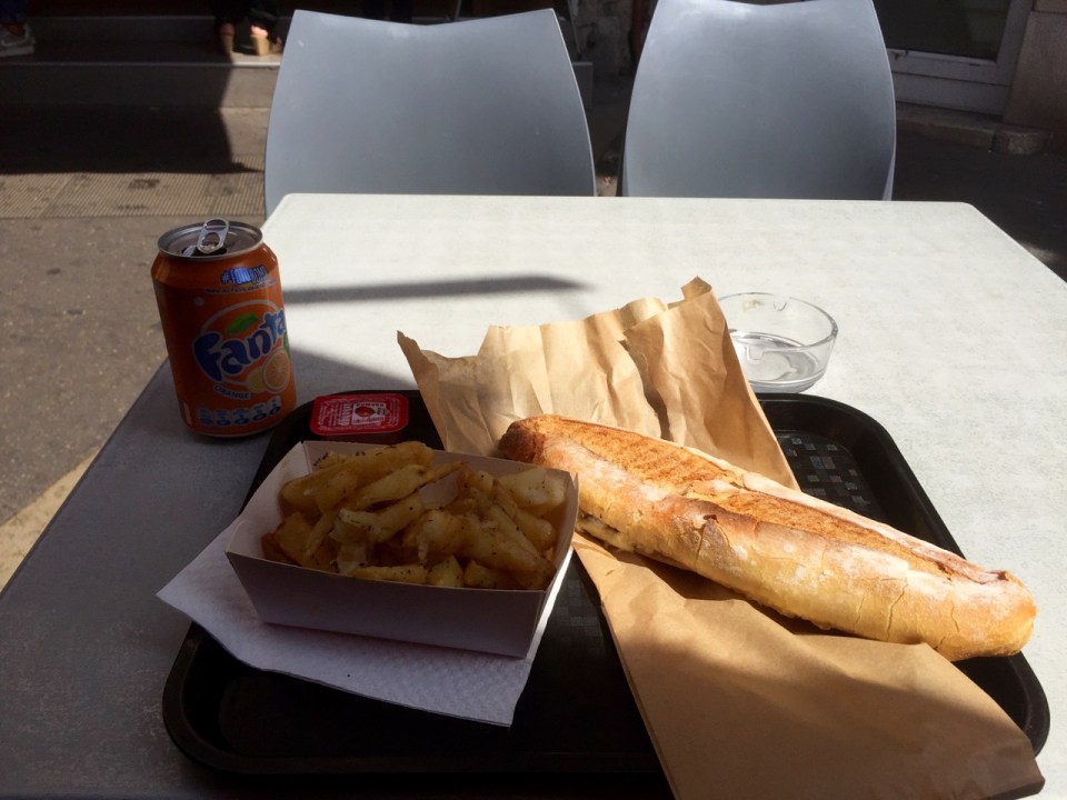 Lunch at the Place Castellane, Marseille