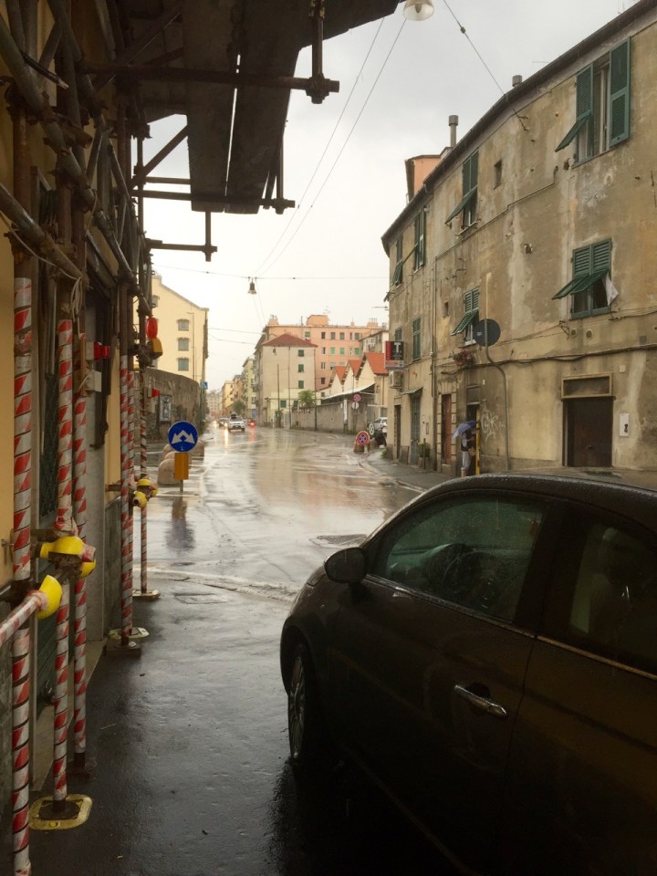 Rain getting heavier - temporary shelter sought