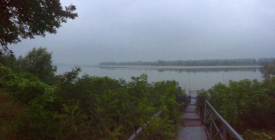 A wet morning next to the Po River