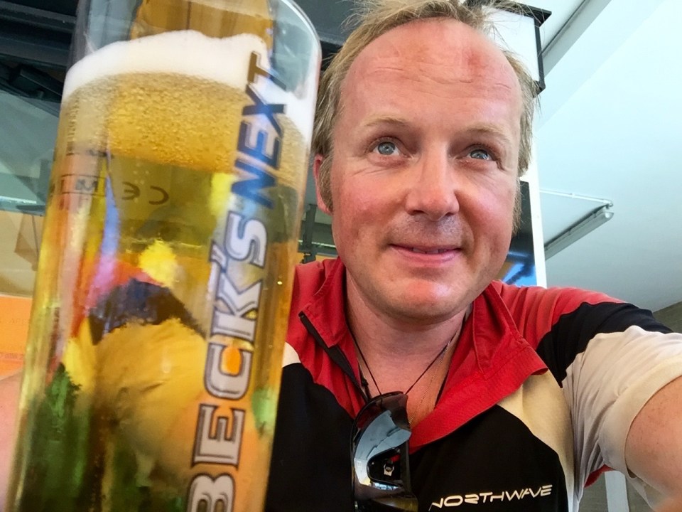 Beer and sandwich break in Lido de Jesolo