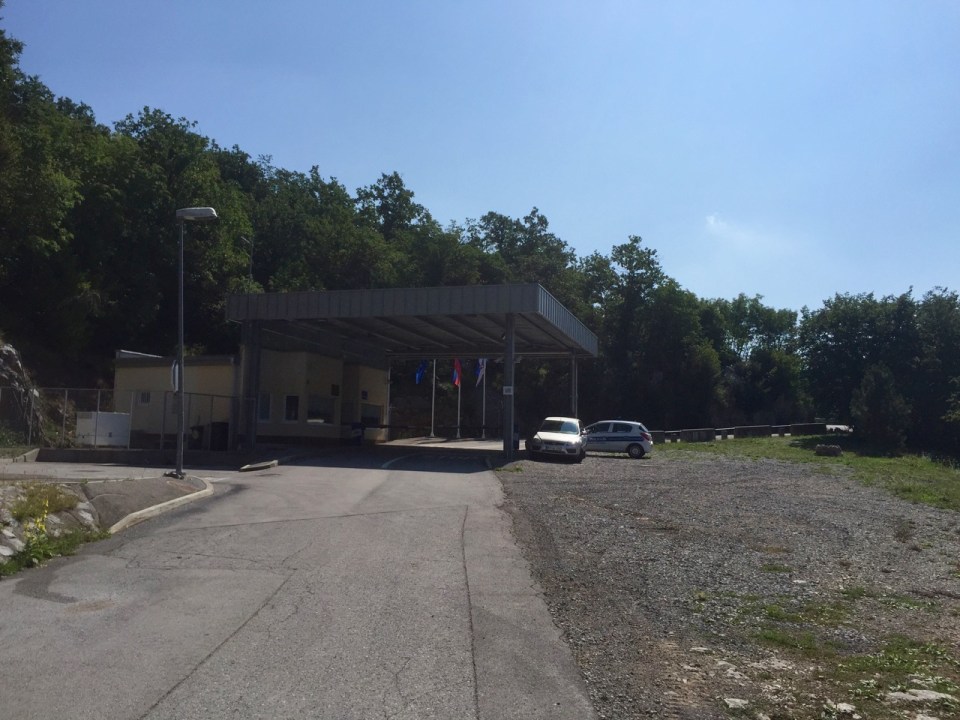 Made it to the border - Slovenian crossing first