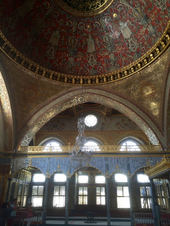 Extravagant audience chamber