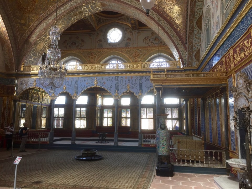 Gold leaf in abundance