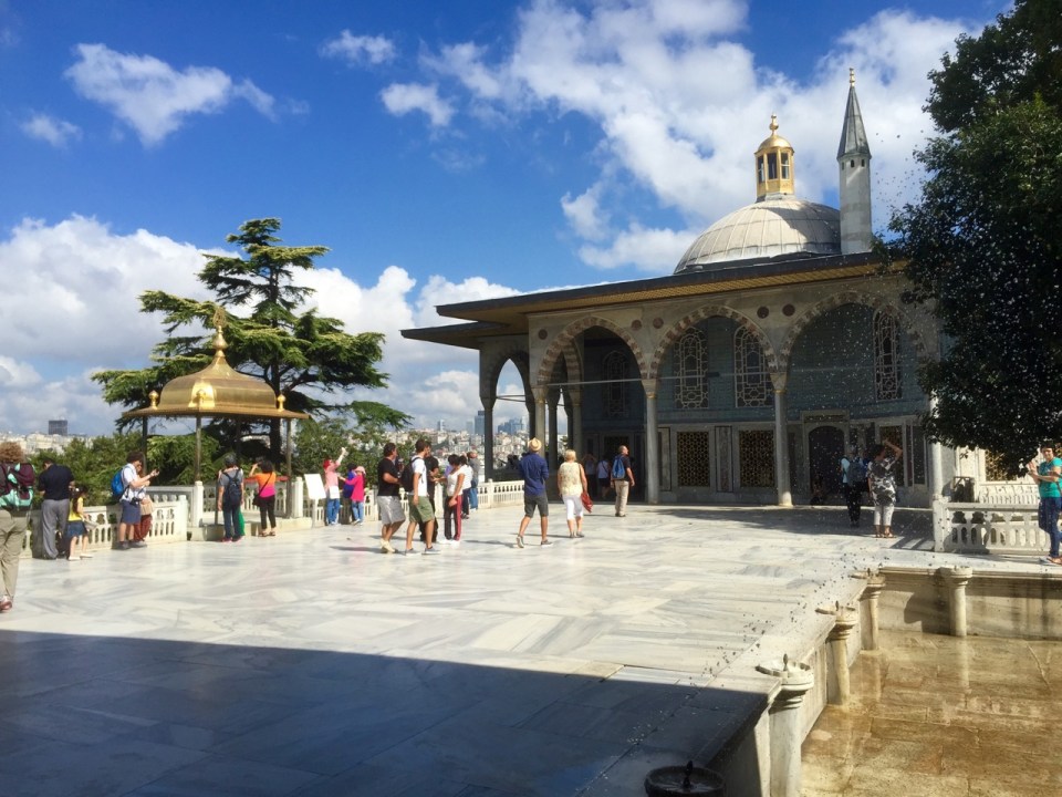 Sultan used to break his fast in the pavilion