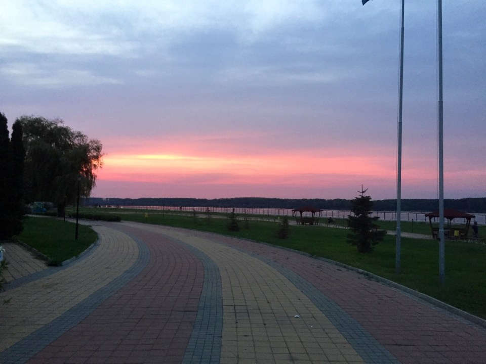 Red sky at night, shepherd's delight