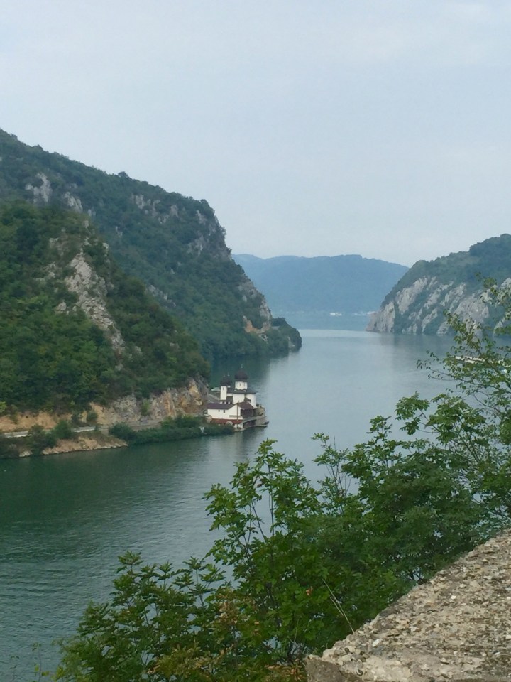 Interesting building on Romanian side