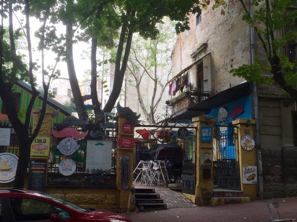 Cool cafe I passed on way to hostel - 'Don't walk, dance'