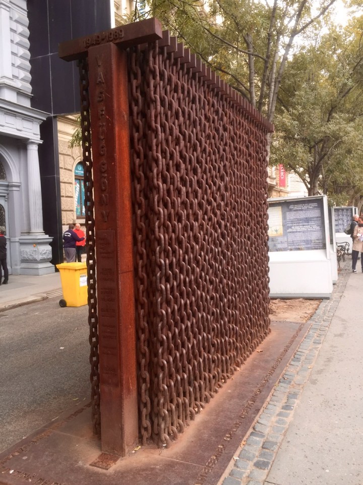 Depiction of the Iron Curtain