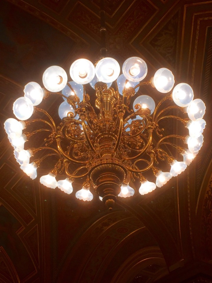 Nice chandelier, Opera House