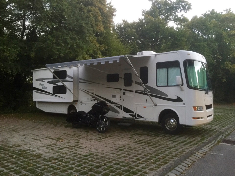 Immense Winnebago, for travelling in comfort; prefer my tent