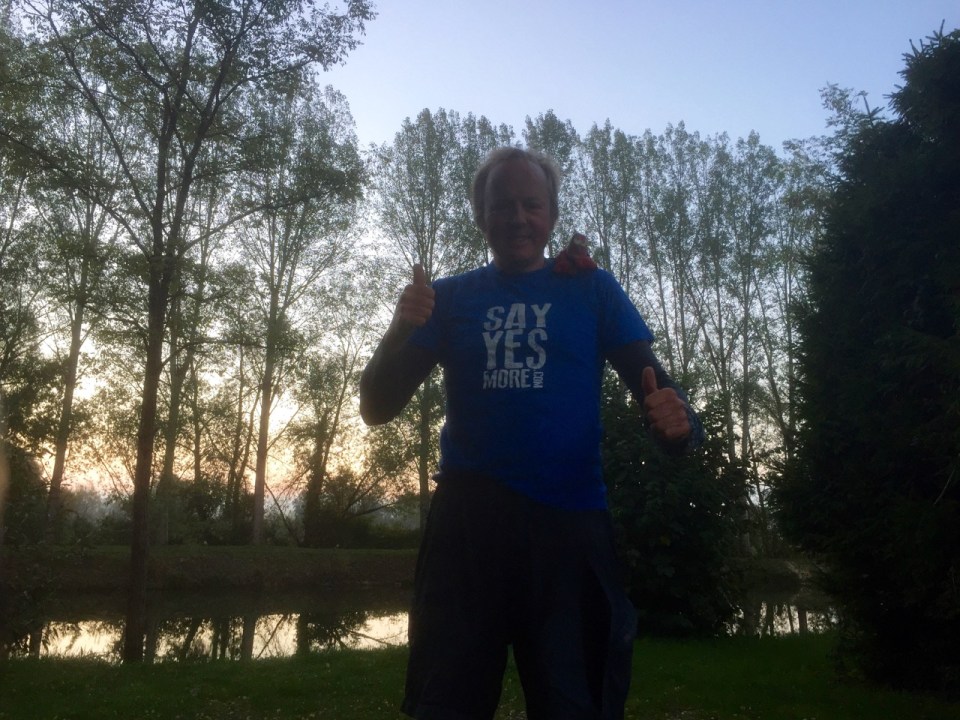 Lobster and me also ready for another day pedalling