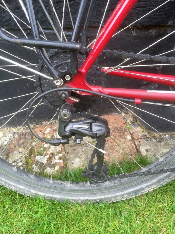 Cassette and chain upon return to UK, replacements required