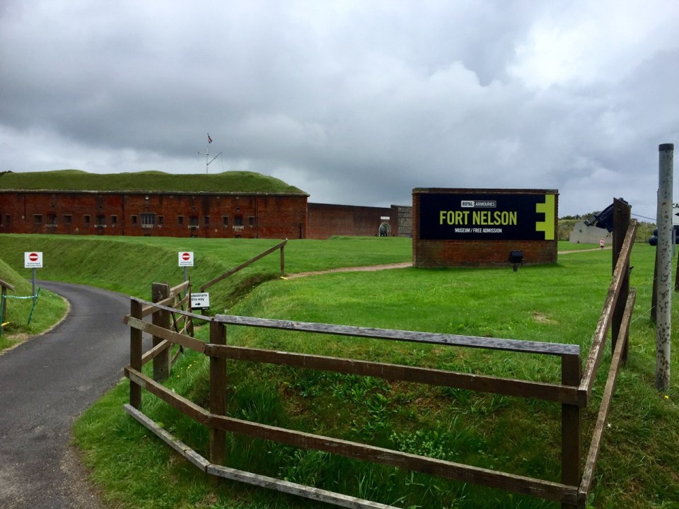 Fort Nelson - Portsmouth