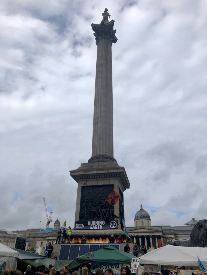 Nelson's Column looking resplendent