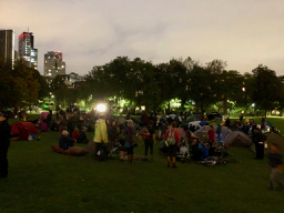 Arrival at Vauxhall Pleasure Gardens