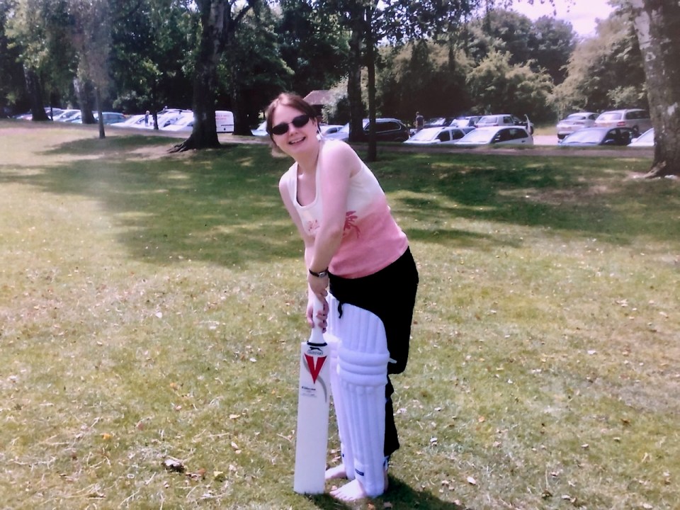 Cricket in Eaton Park